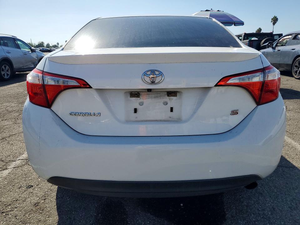 69910936 :رقم المزاد ، 5YFBURHE6GP413946 vin ، 2016 Toyota Corolla مزاد بيع