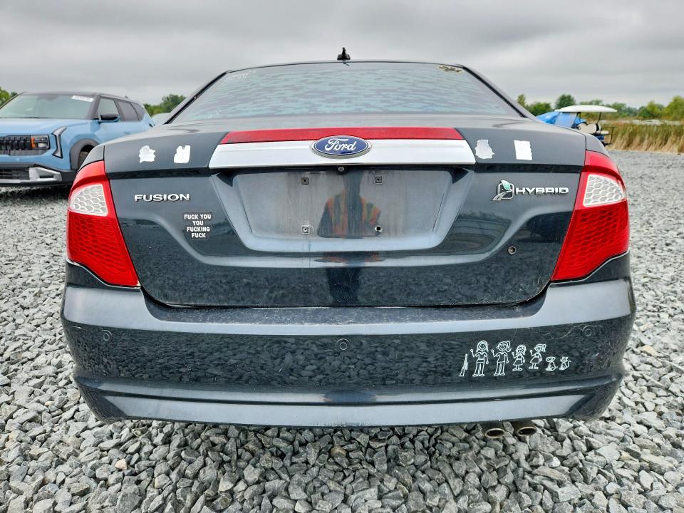 69423956 :رقم المزاد ، 3FADP0L37AR138998 vin ، 2010 Ford Fusion مزاد بيع