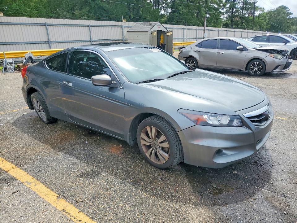 68499906 :رقم المزاد ، 1HGCS1B75BA008701 vin ، 2011 Honda Accord مزاد بيع