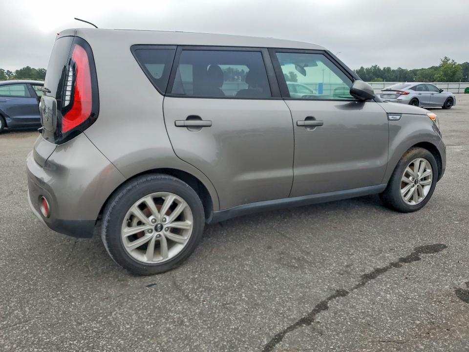 Продаж на аукціоні авто 2017 Kia Soul, vin: KNDJP3A56H7446605, номер лоту: 69565416