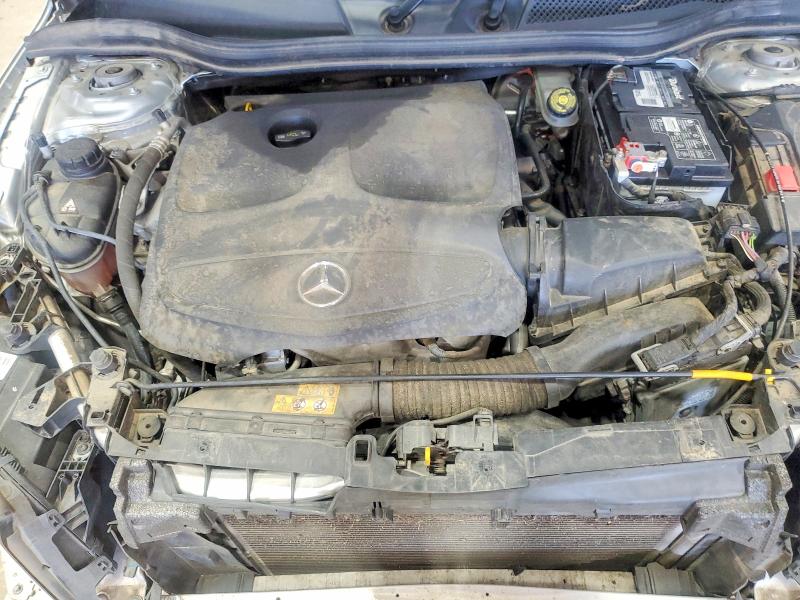 69202386 :رقم المزاد ، WDCTG4EB8FJ164698 vin ، 2015 Mercedes-benz Gla مزاد بيع