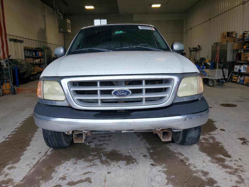 68808386 :رقم المزاد ، 1FTRW07LX2KB58603 vin ، 2002 Ford F150 مزاد بيع