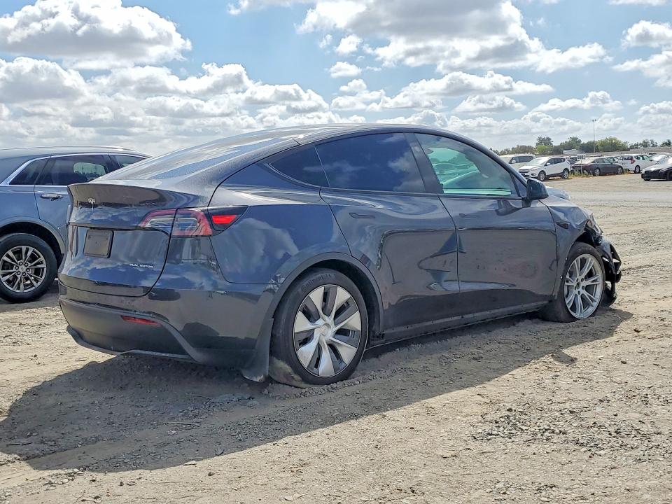 Продаж на аукціоні авто 2024 Tesla Model Y, vin: 7SAYGAEE1RF084761, номер лоту: 68089166