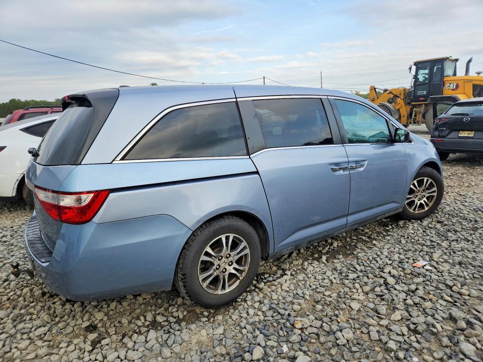 69028806 :رقم المزاد ، 5FNRL5H6XCB061060 vin ، 2012 Honda Odyssey مزاد بيع