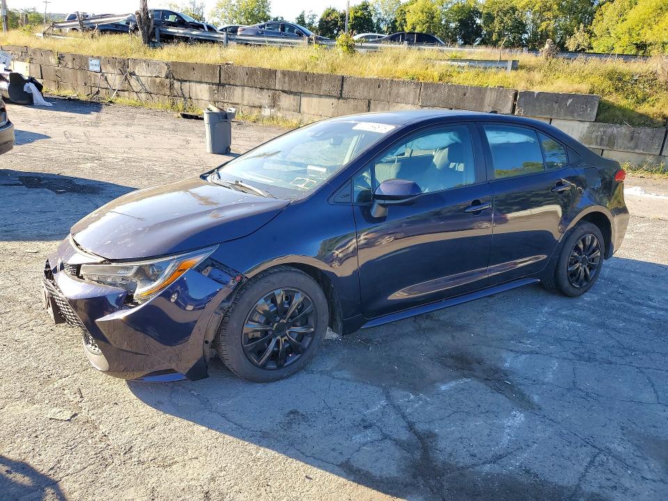 70169876 :رقم المزاد ، 5YFEPMAE4MP175205 vin ، 2021 Toyota Corolla مزاد بيع