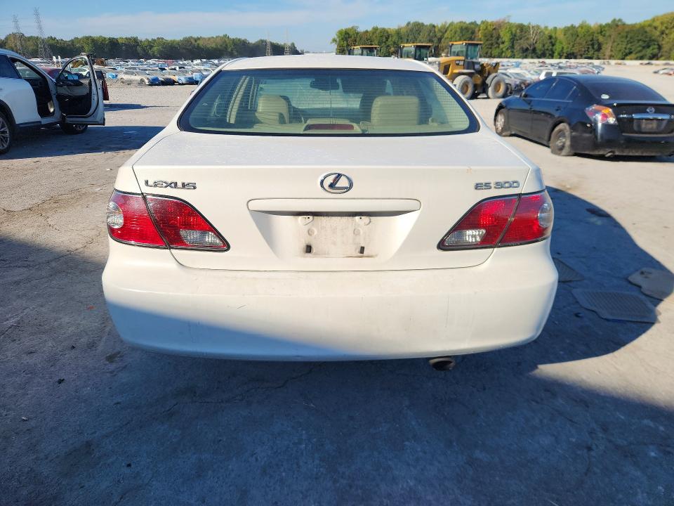 2003 Lexus Es მანქანა იყიდება აუქციონზე, vin: JTHBF30G130118826, აუქციონის ნომერი: 69682056