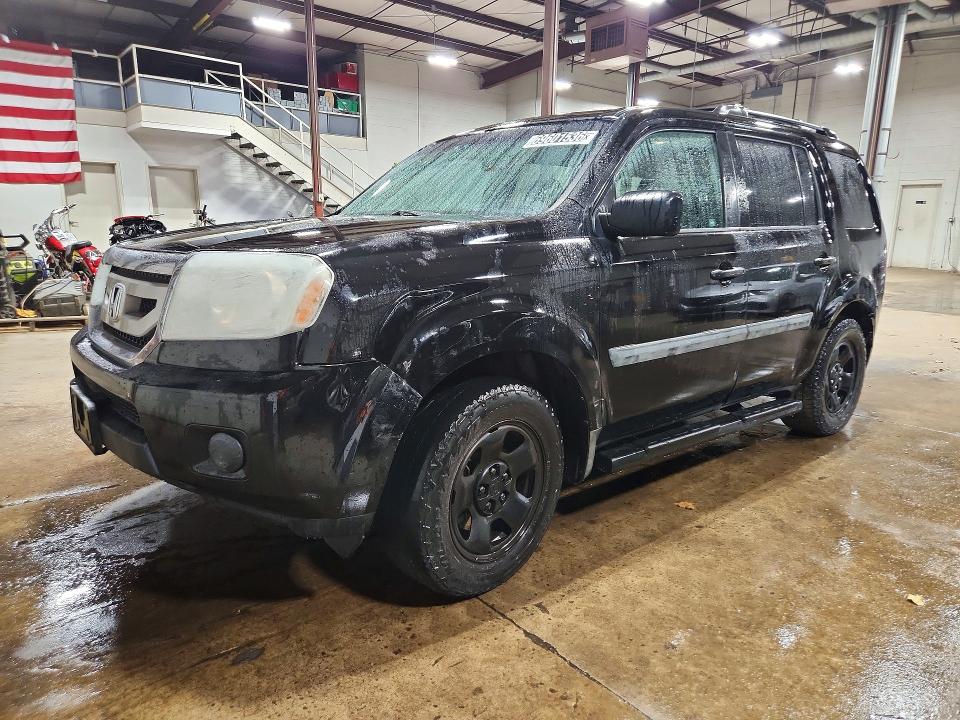 69601536 :رقم المزاد ، 5FNYF4H21BB039635 vin ، 2011 Honda Pilot مزاد بيع