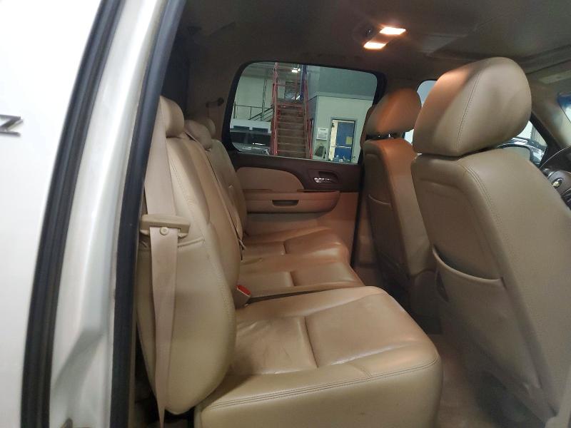 Продажа на аукционе авто 2011 Chevrolet Avalanche, vin: 3GNTKGE39BG232654, номер лота: 69752656