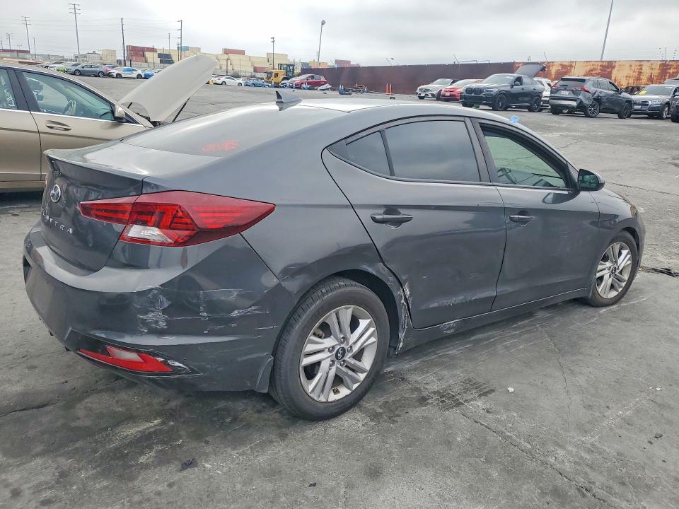 2020 Hyundai Elantra მანქანა იყიდება აუქციონზე, vin: 5NPD84LF6LH629576, აუქციონის ნომერი: 70357426