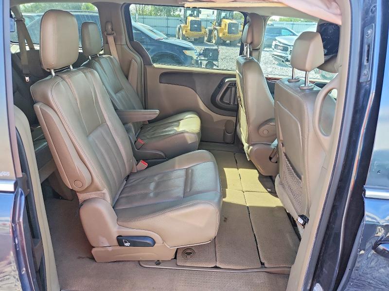 68194016 :رقم المزاد ، 2C4RC1BG2ER295789 vin ، 2014 Chrysler Town & Country مزاد بيع