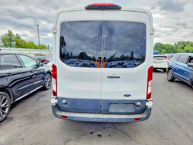 67452606 :رقم المزاد ، 1FTYR2CG4JKA32369 vin ، 2018 Ford Transit مزاد بيع