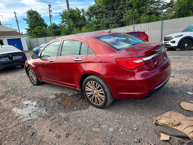 2012 Chrysler 200 მანქანა იყიდება აუქციონზე, vin: 1C3CCBCGXCN250673, აუქციონის ნომერი: 69709436
