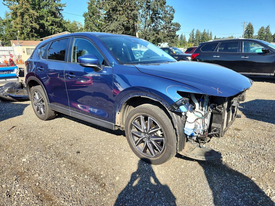 68951376 :رقم المزاد ، JM3KFBCM5J0300465 vin ، 2018 Mazda Cx-5 مزاد بيع
