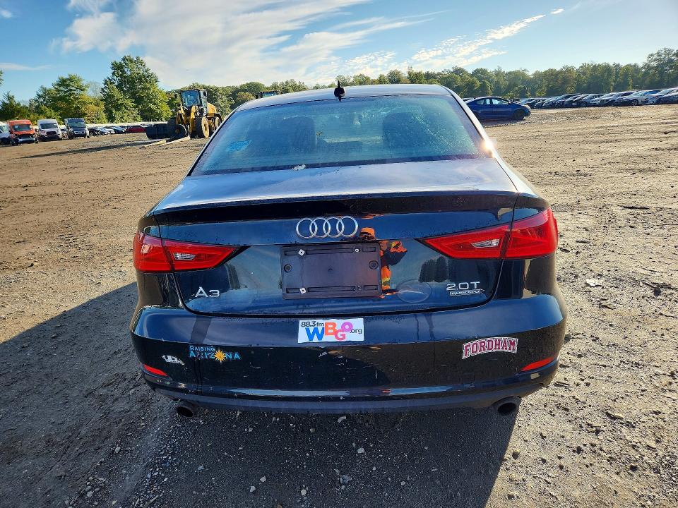 Продажа на аукционе авто 2015 Audi A3, vin: WAUBFGFF2F1121155, номер лота: 70496416