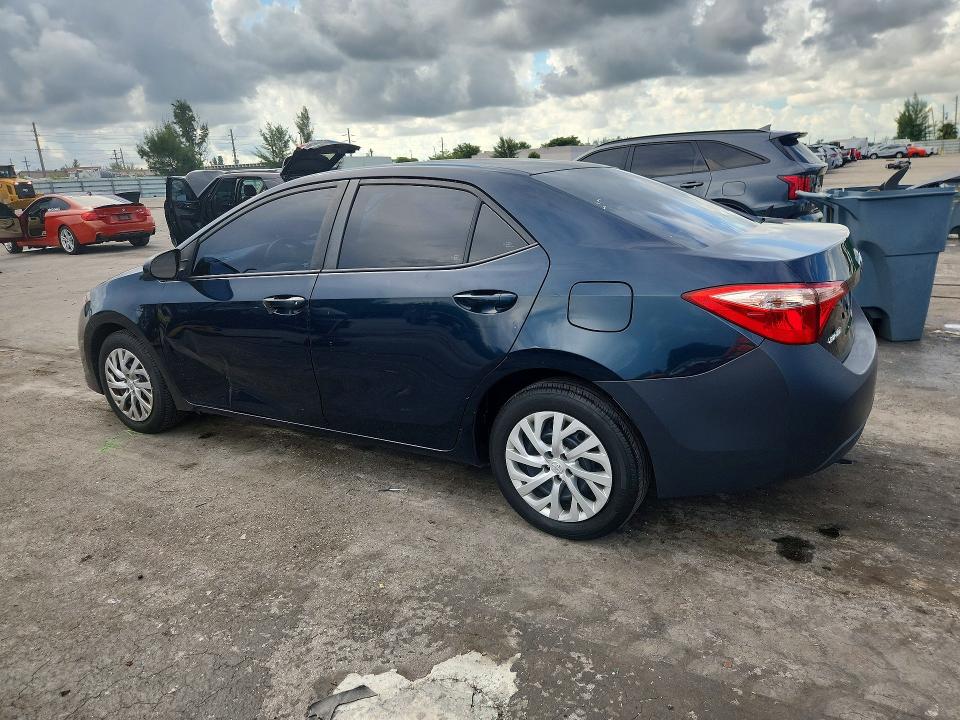 Aukcja sprzedaży 2018 Toyota Corolla, vin: 5YFBURHE5JP842972, numer aukcji: 68044976