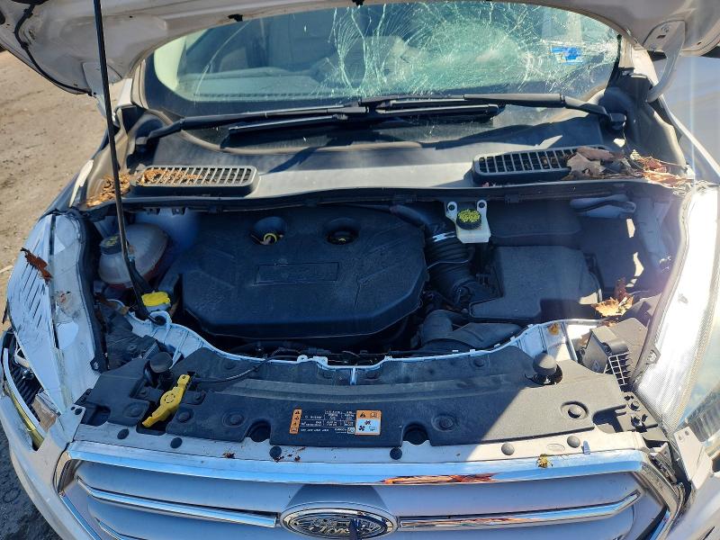 2018 Ford Escape მანქანა იყიდება აუქციონზე, vin: 1FMCU9J99JUB80054, აუქციონის ნომერი: 68260196