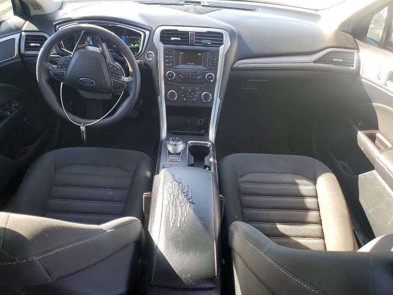 70736256 :رقم المزاد ، 3FA6P0LU2HR386250 vin ، 2017 Ford Fusion مزاد بيع