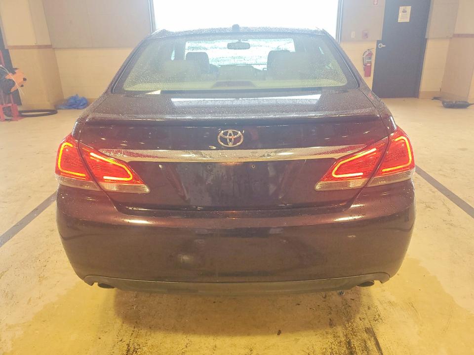 66913346 :رقم المزاد ، 4T1BK3DB0BU402351 vin ، 2011 Toyota Avalon مزاد بيع