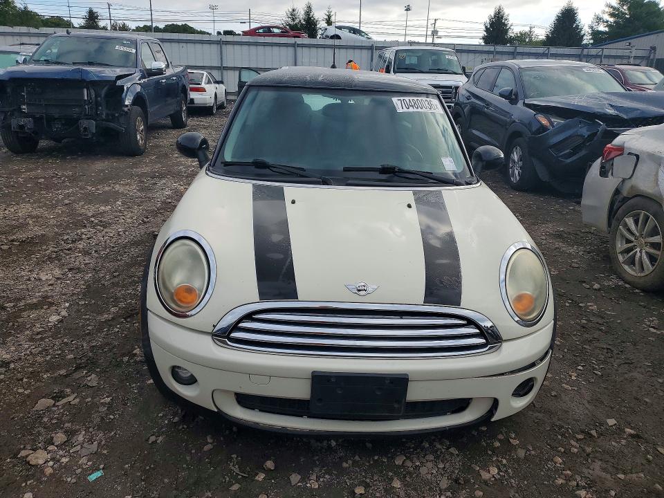 Aukcja sprzedaży 2010 Mini Cooper, vin: WMWMF3C56ATZ64480, numer aukcji: 70480036