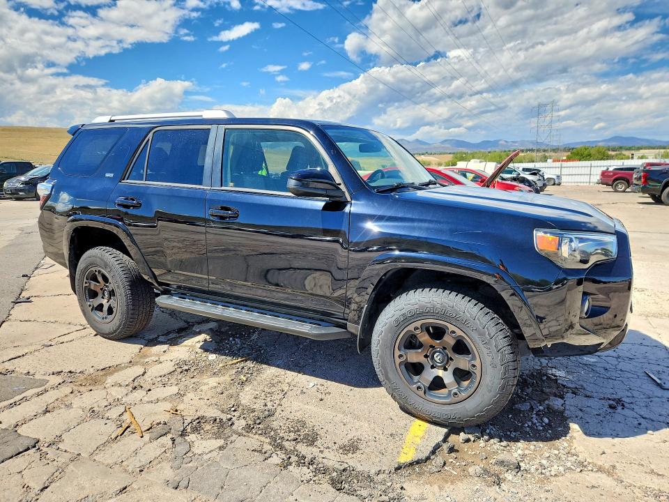 Продажа на аукционе авто 2018 Toyota 4runner, vin: JTEBU5JR0J5558146, номер лота: 67898396