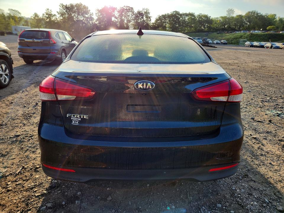 Aukcja sprzedaży 2017 Kia Forte, vin: 3KPFL4A7XHE153136, numer aukcji: 68178626