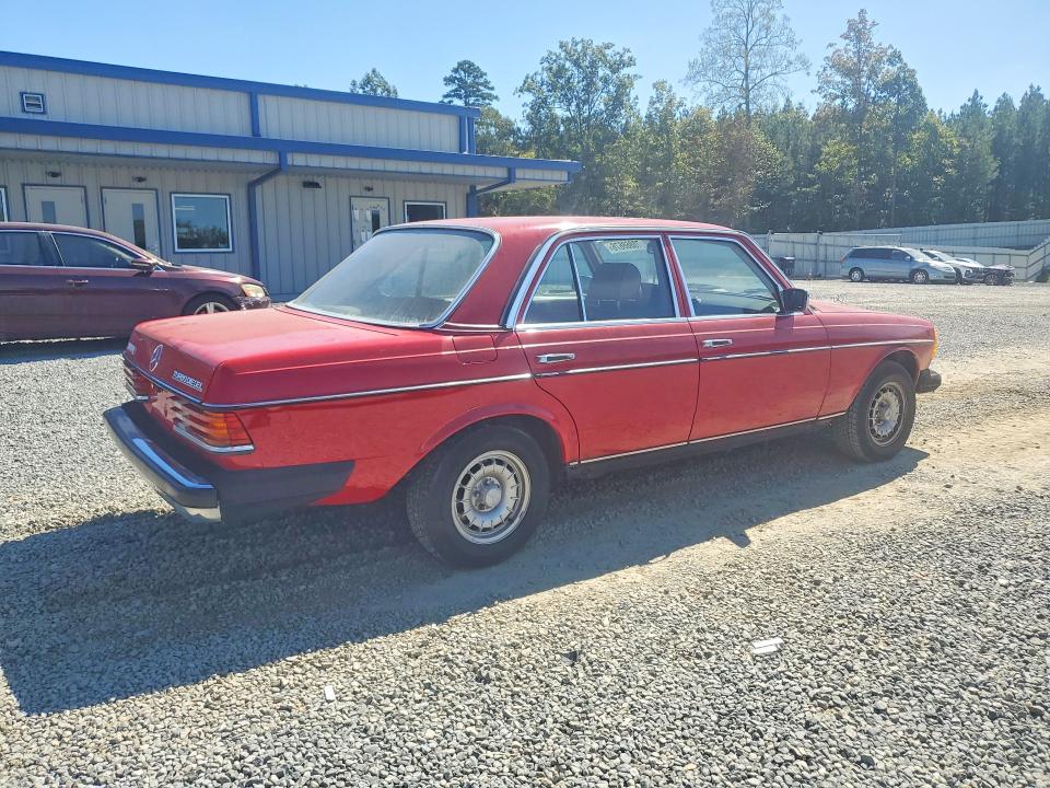 Продажа на аукционе авто 1983 Mercedes-benz 300, vin: WDBAB33A0DB024182, номер лота: 70868676