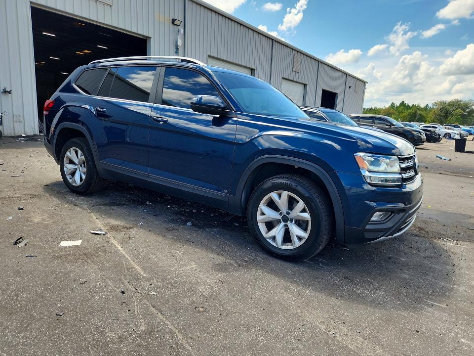 2018 Volkswagen Atlas მანქანა იყიდება აუქციონზე, vin: 1V2DR2CA2JC506922, აუქციონის ნომერი: 68798796