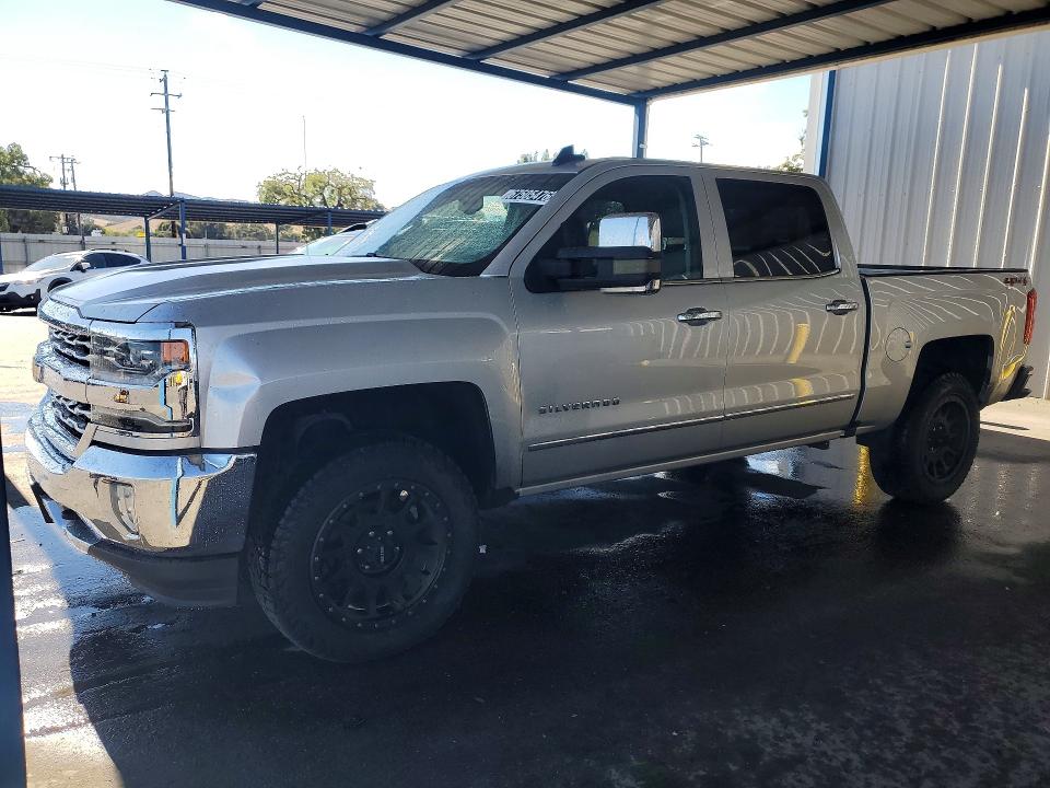 Auction sale of the 2018 Chevrolet Silverado, vin: 3GCUKSEC5JG302116, lot number: 67505476