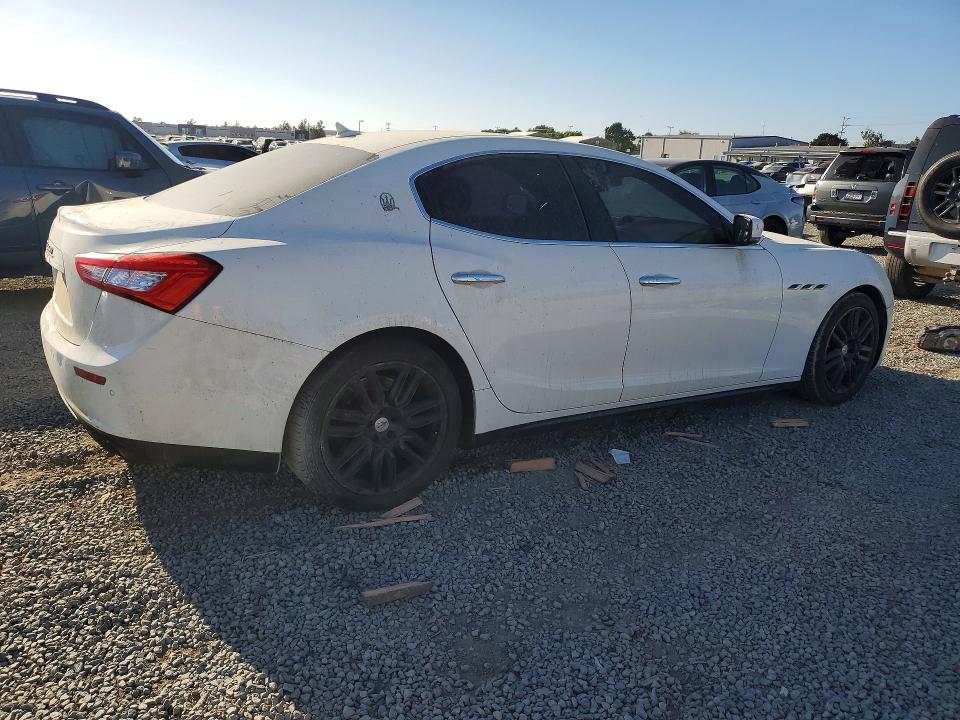 2015 Maserati Ghibli მანქანა იყიდება აუქციონზე, vin: ZAM57XSA7F1151898, აუქციონის ნომერი: 69561746