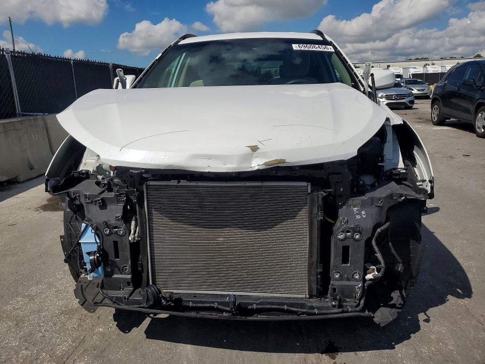 2017 Hyundai Santa Fe Sport მანქანა იყიდება აუქციონზე, vin: 5XYZU3LB5HG427044, აუქციონის ნომერი: 69606456
