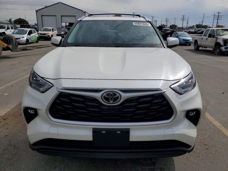 69881026 :رقم المزاد ، 5TDHZRBH8LS519802 vin ، 2020 Toyota Highlander مزاد بيع