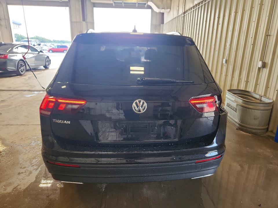 67371816 :رقم المزاد ، 3VV1B7AX2LM077524 vin ، 2020 Volkswagen Tiguan مزاد بيع