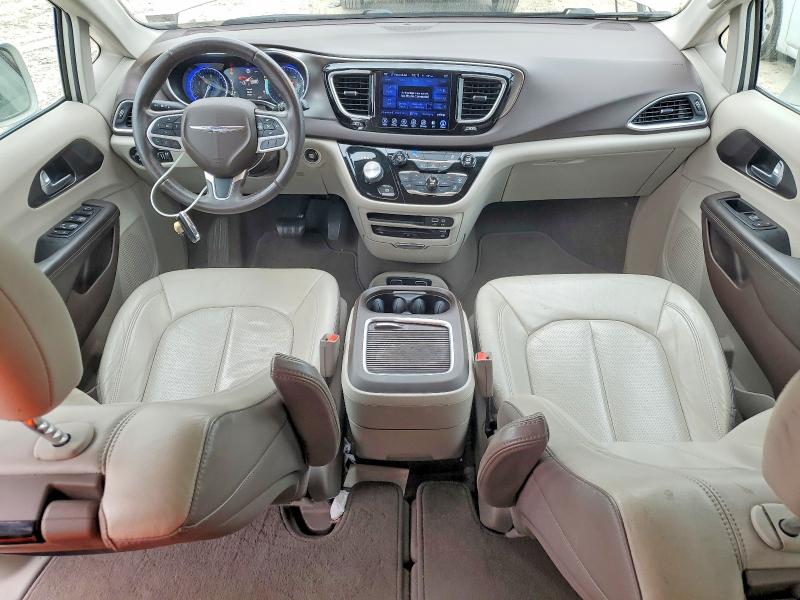 Продажа на аукционе авто 2017 Chrysler Pacifica, vin: 2C4RC1EG7HR644543, номер лота: 70604536