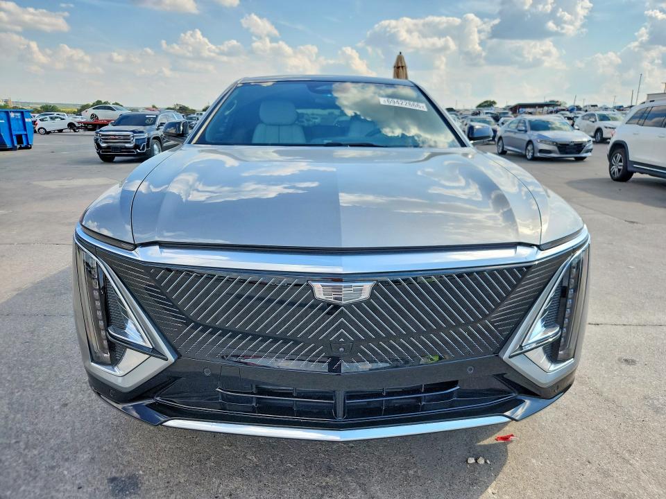 Продажа на аукционе авто 2024 Cadillac Lyriq, vin: 1GYKPPRK3RZ102932, номер лота: 69422666