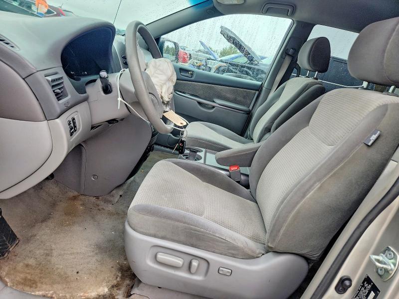 2006 Toyota Sienna მანქანა იყიდება აუქციონზე, vin: 5TDZA23C36S565290, აუქციონის ნომერი: 69101016
