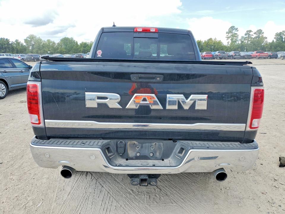 68089116 :رقم المزاد ، 1C6RR7PT4JS109628 vin ، 2018 Ram 1500 مزاد بيع