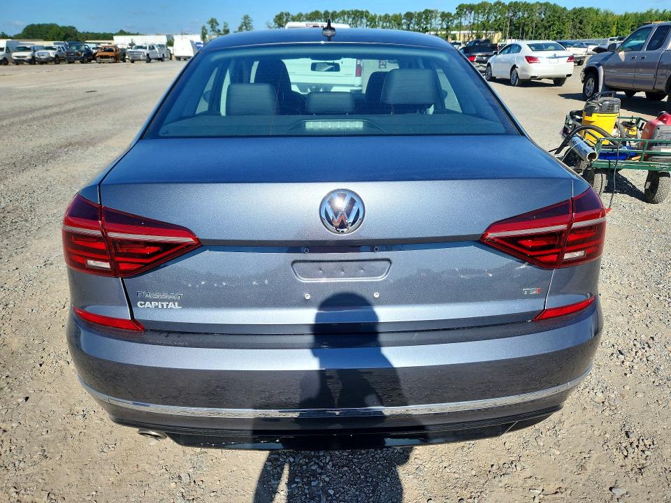 Продаж на аукціоні авто 2018 Volkswagen Passat, vin: 1VWAA7A39JC007139, номер лоту: 68081626