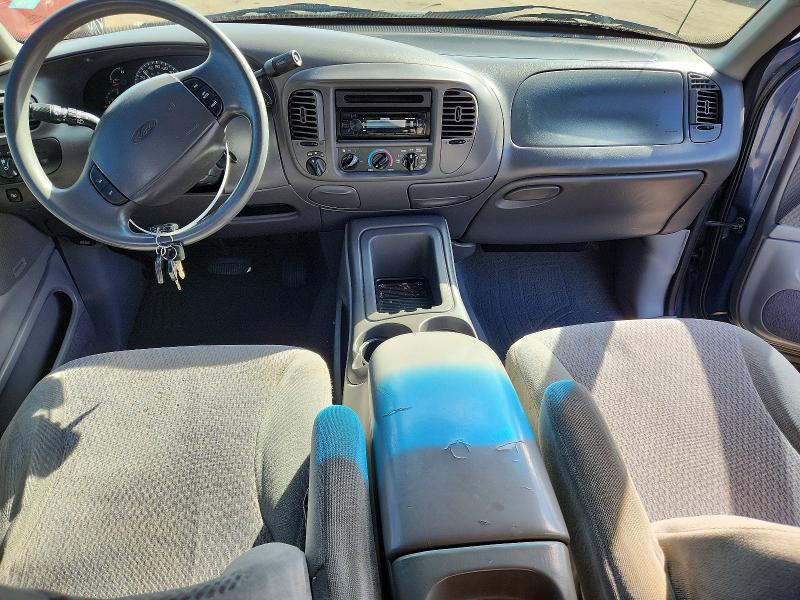 Продажа на аукционе авто 1999 Ford Expedition, vin: 1FMPU18L8XLB15103, номер лота: 69744336