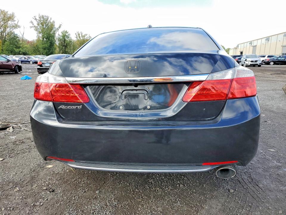 Продаж на аукціоні авто 2013 Honda Accord, vin: 1HGCR2F86DA198466, номер лоту: 70483226