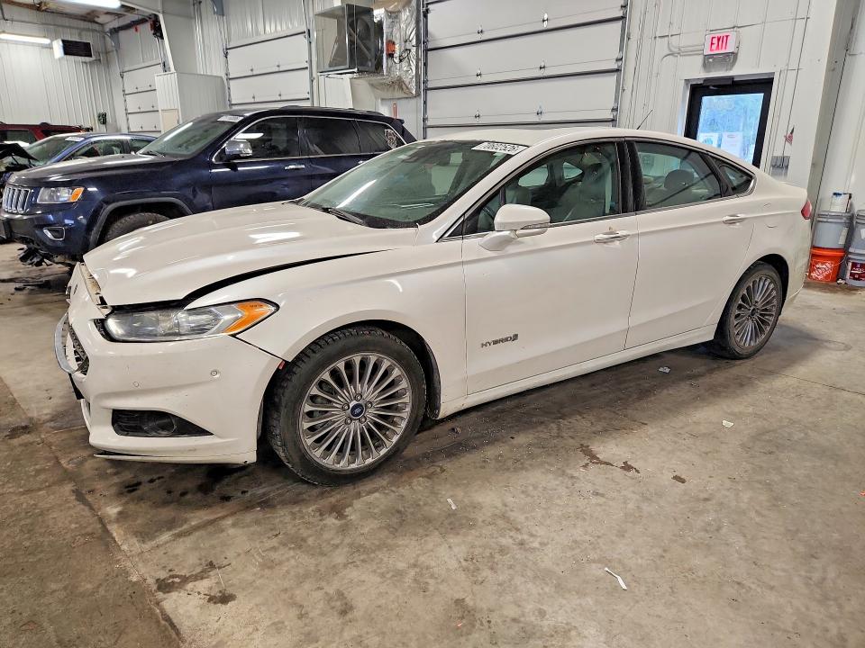 Продажа на аукционе авто 2014 Ford Fusion, vin: 3FA6P0RU6ER393284, номер лота: 70602526