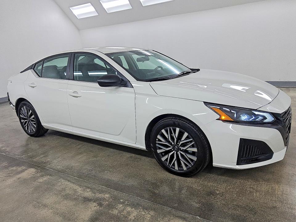 2026 Nissan Altima მანქანა იყიდება აუქციონზე, vin: 1N4BL4DV0TN326097, აუქციონის ნომერი: 70830636