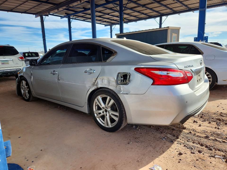 69726236 :رقم المزاد ، 1N4BL3AP0HC204049 vin ، 2017 Nissan Altima مزاد بيع