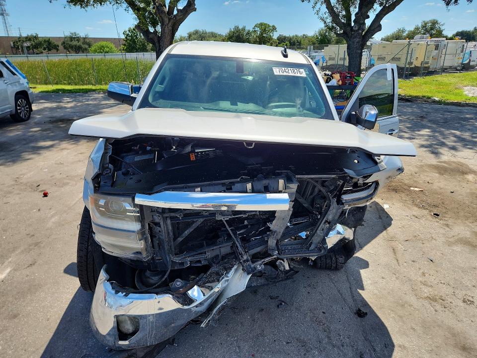 70421876 :رقم المزاد ، 1GCRCSEC5JZ337421 vin ، 2018 Chevrolet Silverado مزاد بيع