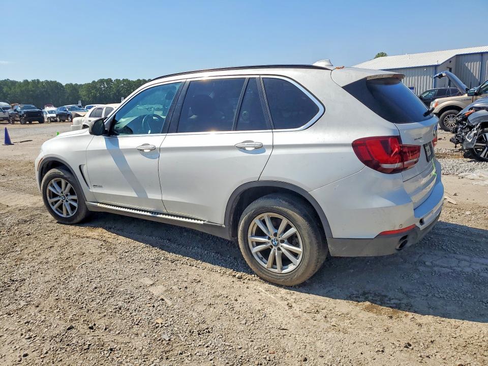 70082246 :رقم المزاد ، 5UXKR0C54F0K63265 vin ، 2015 Bmw X5 مزاد بيع