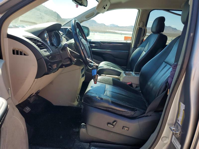 70321636 :رقم المزاد ، 2C4RC1BGXDR744120 vin ، 2013 Chrysler Town & Country مزاد بيع
