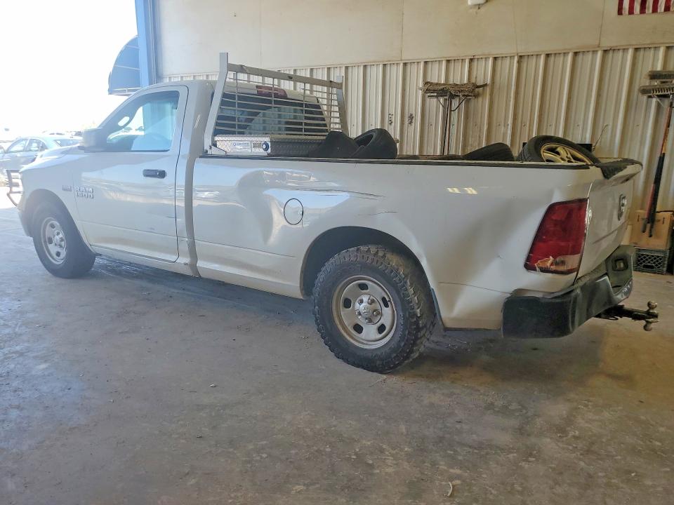 68604246 :رقم المزاد ، 3C6JR6DT6EG180886 vin ، 2014 Ram 1500 مزاد بيع