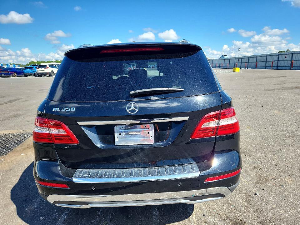 Продажа на аукционе авто 2015 Mercedes-benz Ml, vin: 4JGDA5JB1FA505894, номер лота: 69841766