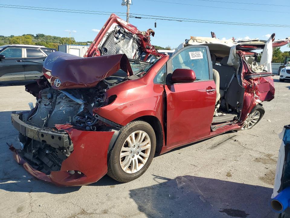 2016 Toyota Sienna მანქანა იყიდება აუქციონზე, vin: 5TDYK3DC0GS700465, აუქციონის ნომერი: 68543686