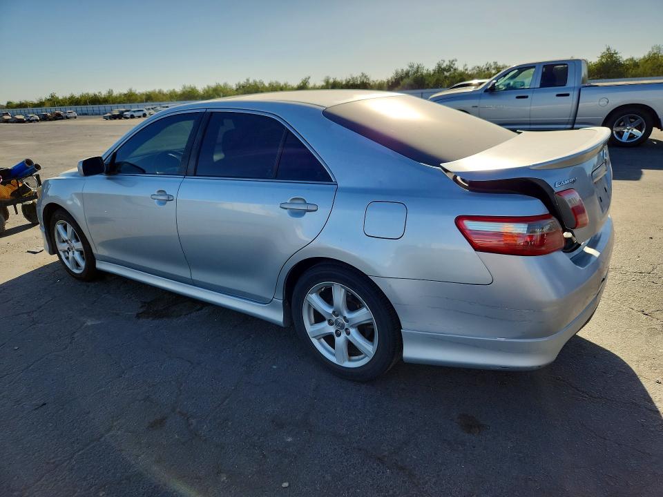 69828766 :رقم المزاد ، 4T1BK46K57U046165 vin ، 2007 Toyota Camry مزاد بيع