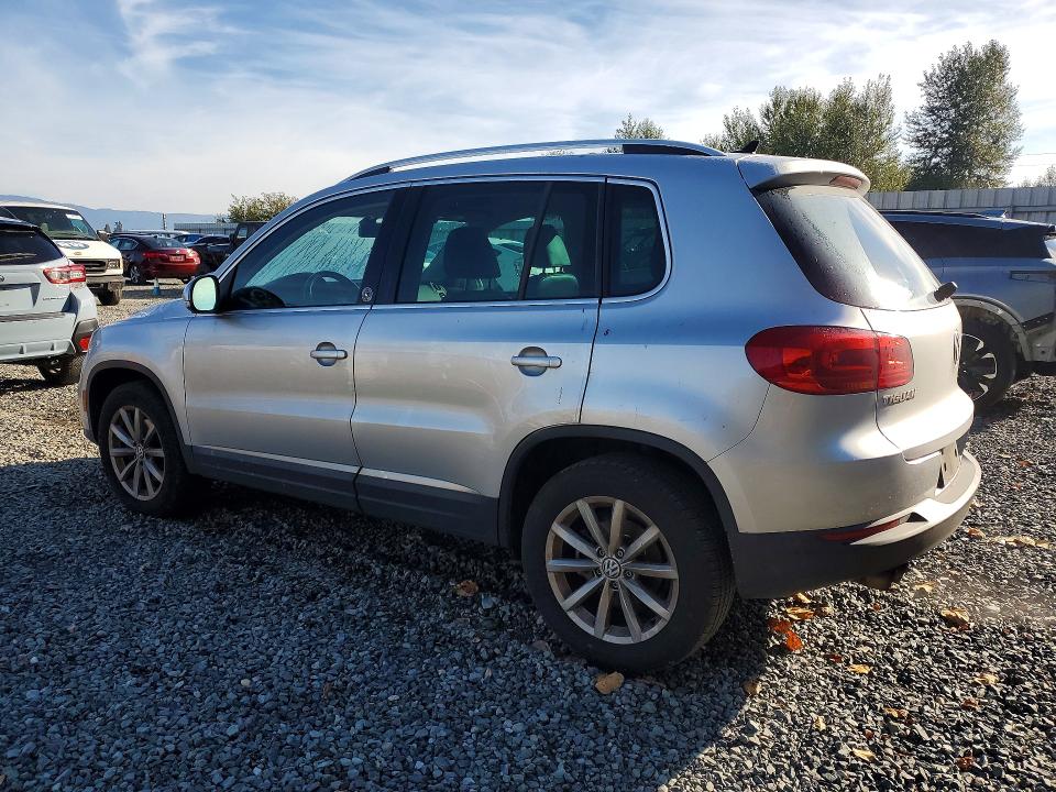 2017 Volkswagen Tiguan მანქანა იყიდება აუქციონზე, vin: WVGRV7AX4HW501216, აუქციონის ნომერი: 67072186